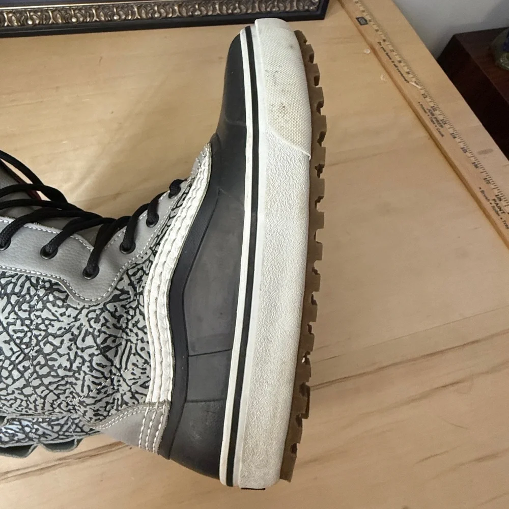 Vans Black, Gray & White Men's Rain & Snow Boots